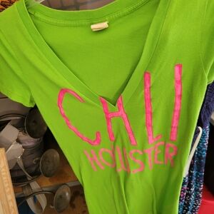 Hollister size small tshirt